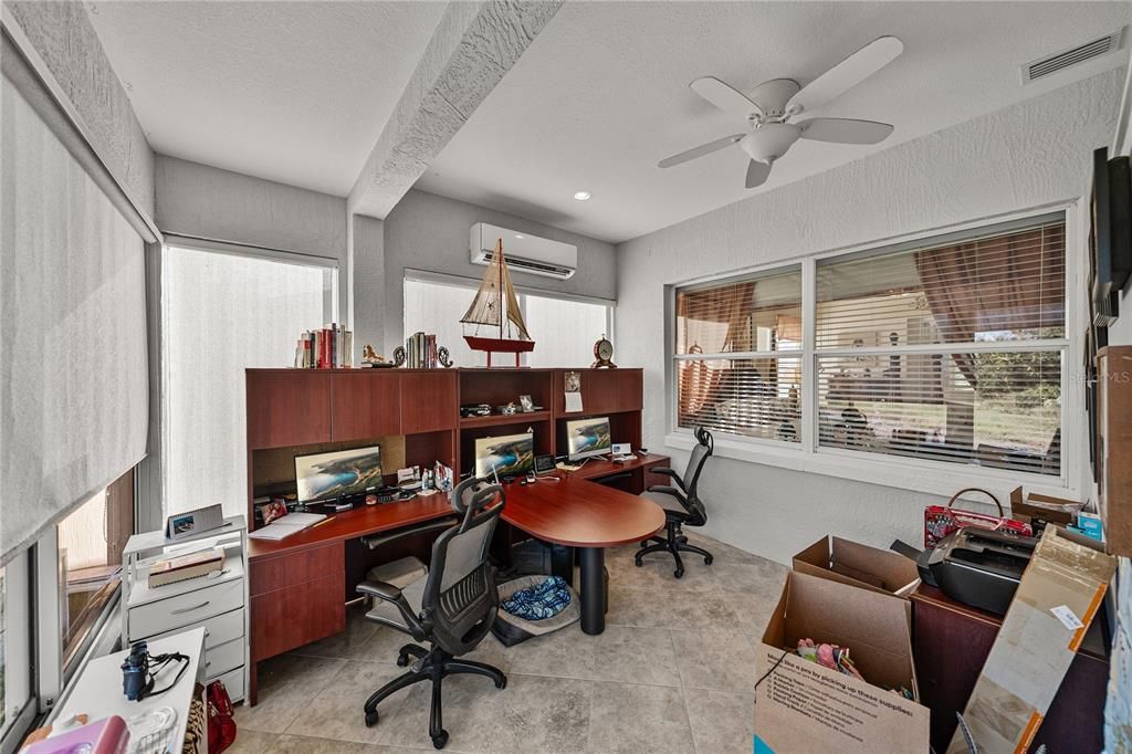 En Venta: $499,000 (3 camas, 2 baños, 2805 Pies cuadrados)