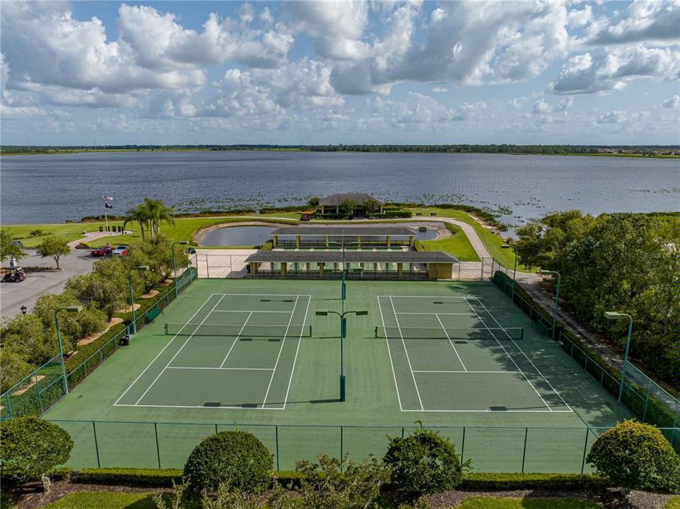 En Venta: $499,000 (3 camas, 2 baños, 2805 Pies cuadrados)