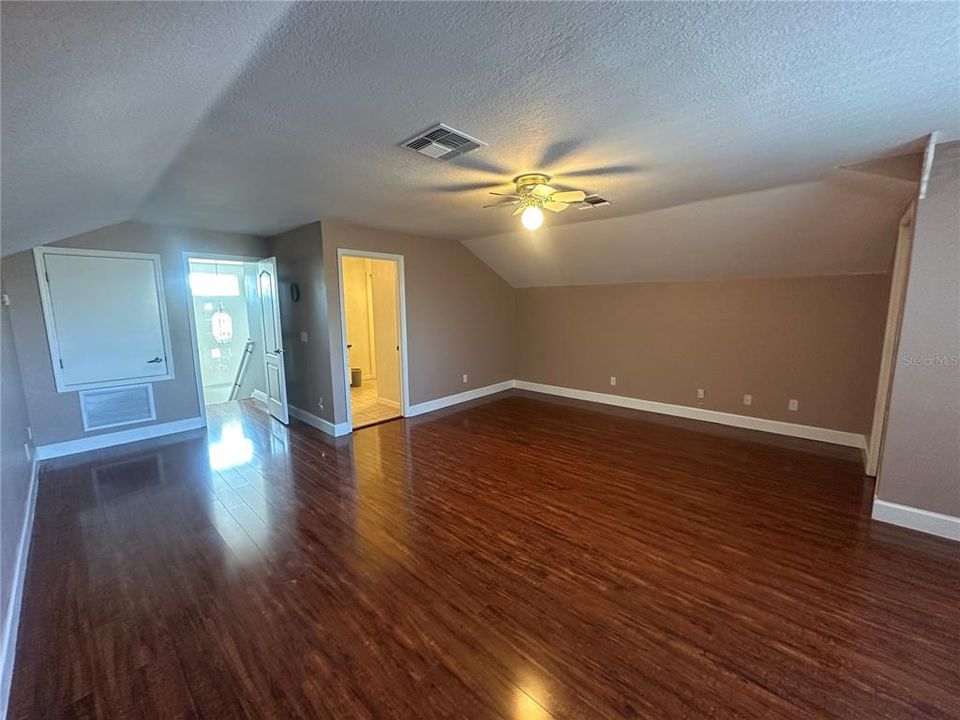 На продажу: $699,000 (4 спален, 4 ванн, 3406 Квадратных фут)