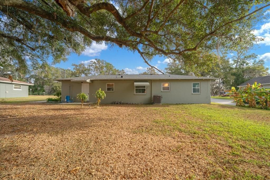 For Sale: $269,900 (3 beds, 1 baths, 1340 Square Feet)