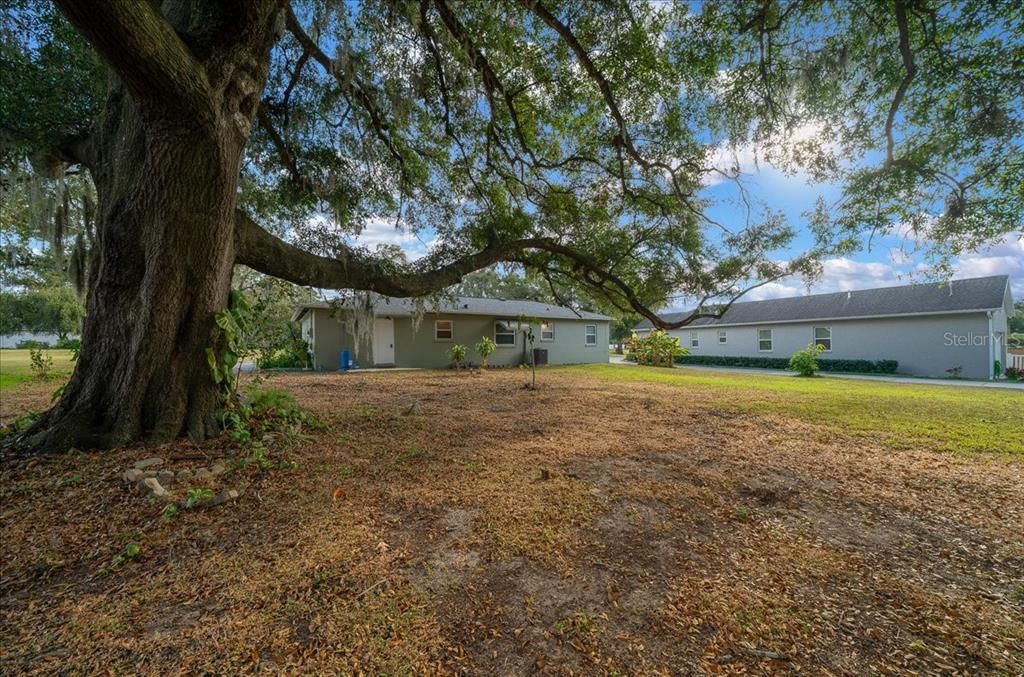 For Sale: $269,900 (3 beds, 1 baths, 1340 Square Feet)