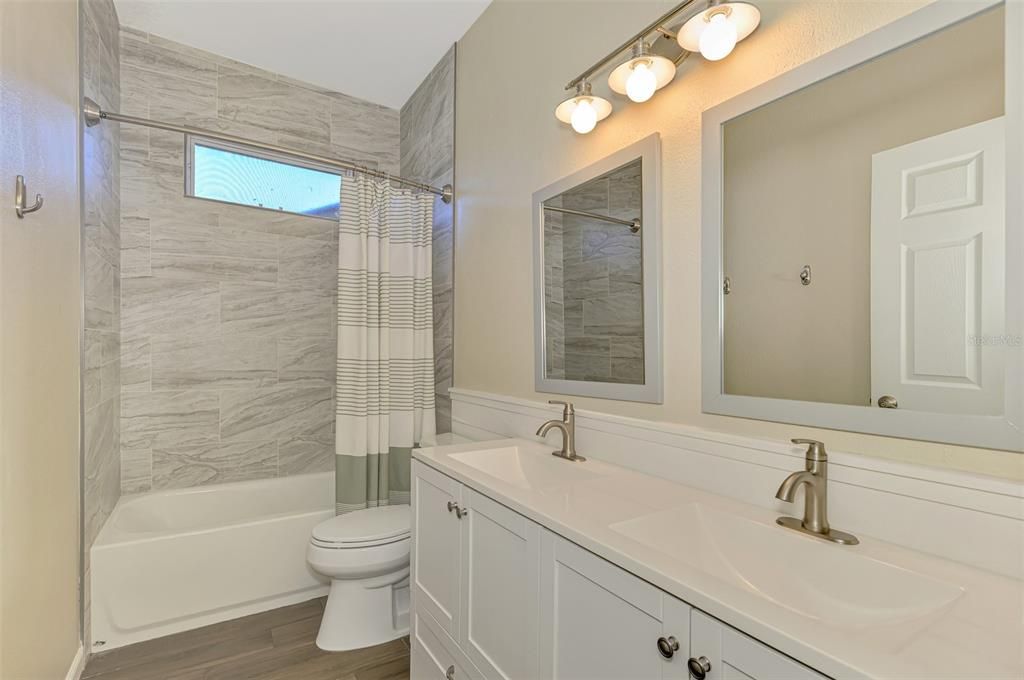 For Sale: $530,000 (3 beds, 2 baths, 2039 Square Feet)