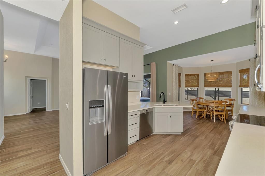 For Sale: $530,000 (3 beds, 2 baths, 2039 Square Feet)