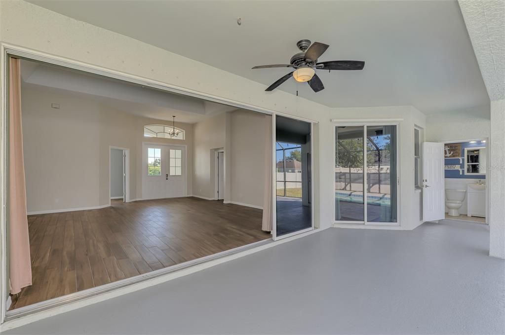 For Sale: $530,000 (3 beds, 2 baths, 2039 Square Feet)