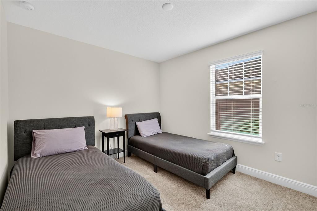 For Sale: $439,900 (3 beds, 2 baths, 1829 Square Feet)