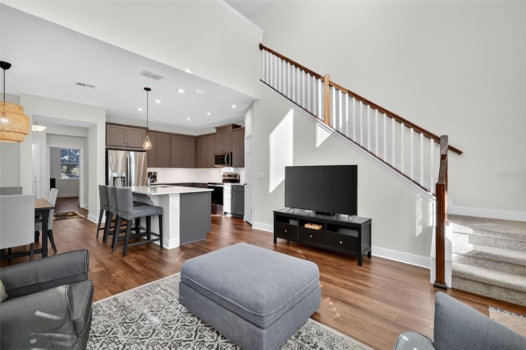 For Sale: $439,900 (3 beds, 2 baths, 1829 Square Feet)