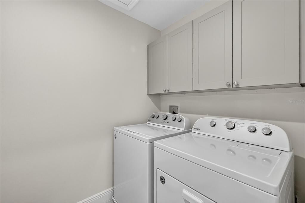 For Sale: $439,900 (3 beds, 2 baths, 1829 Square Feet)