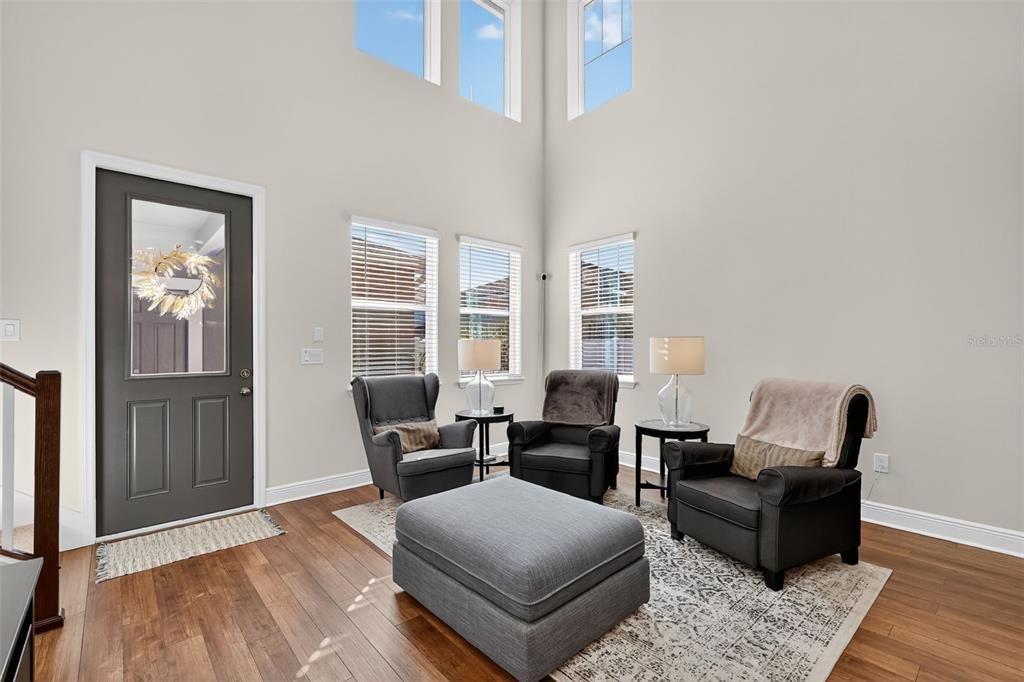 For Sale: $439,900 (3 beds, 2 baths, 1829 Square Feet)