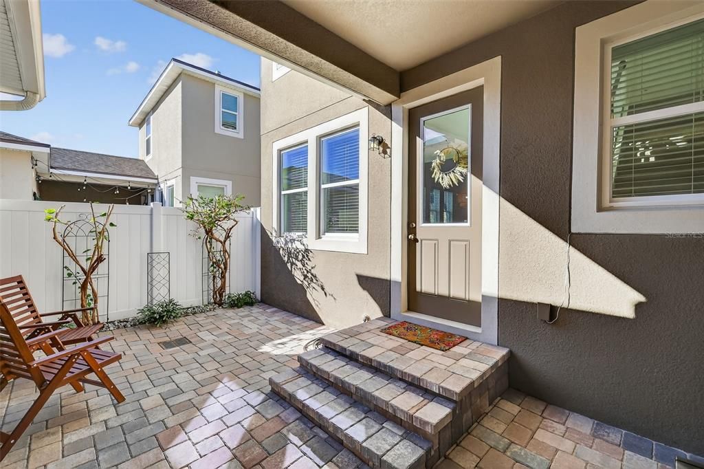 For Sale: $439,900 (3 beds, 2 baths, 1829 Square Feet)