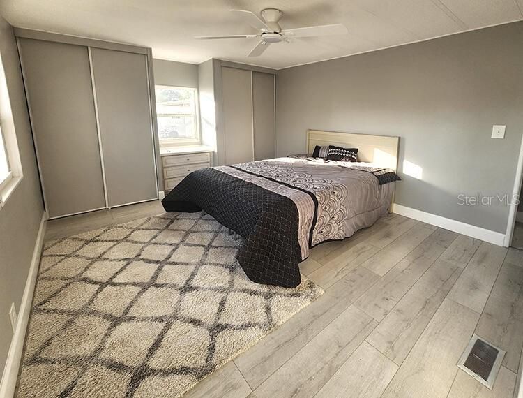 For Sale: $169,000 (2 beds, 2 baths, 1104 Square Feet)