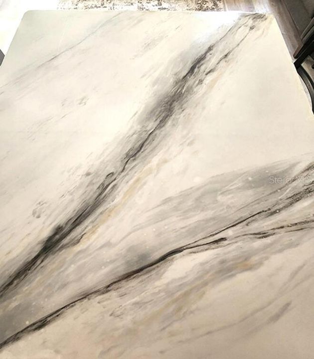 For Sale: $169,000 (2 beds, 2 baths, 1104 Square Feet)