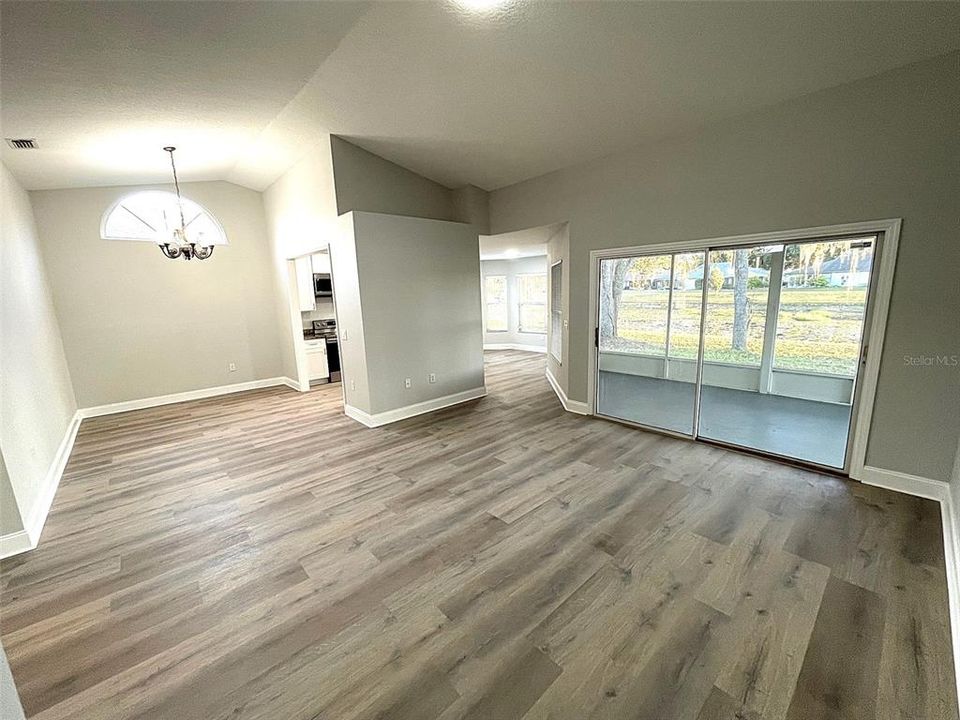 В аренду: $1,850 (2 спален, 2 ванн, 1488 Квадратных фут)