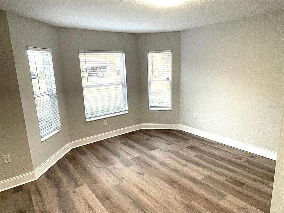 В аренду: $1,850 (2 спален, 2 ванн, 1488 Квадратных фут)