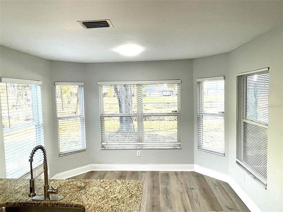 В аренду: $1,850 (2 спален, 2 ванн, 1488 Квадратных фут)