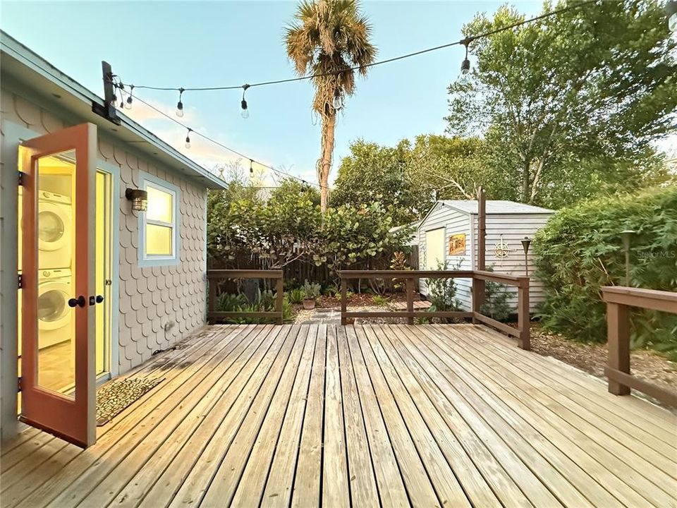 На продажу: $647,400 (2 спален, 2 ванн, 950 Квадратных фут)