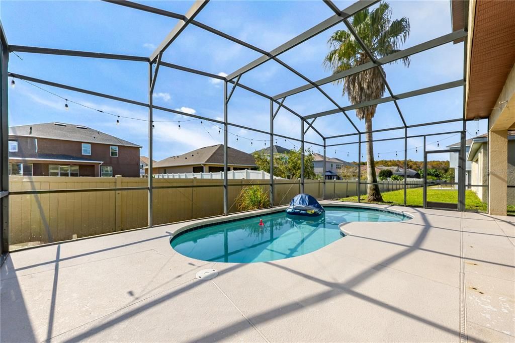 待售: $540,000 (5 贝兹, 3 浴室, 2636 平方英尺)