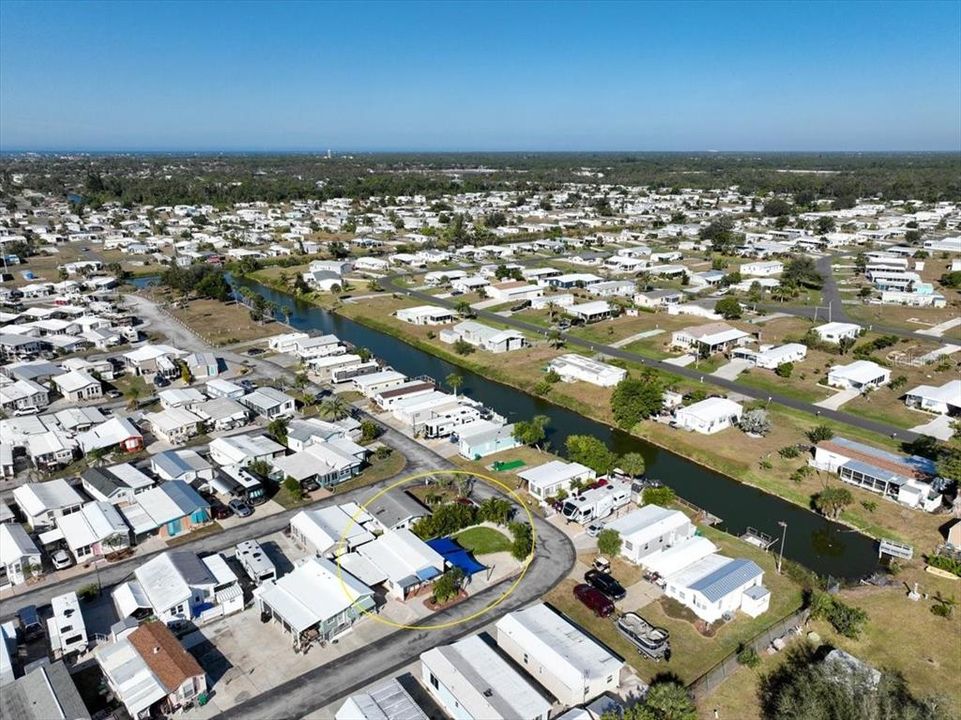 待售: $159,900 (1 贝兹, 1 浴室, 428 平方英尺)