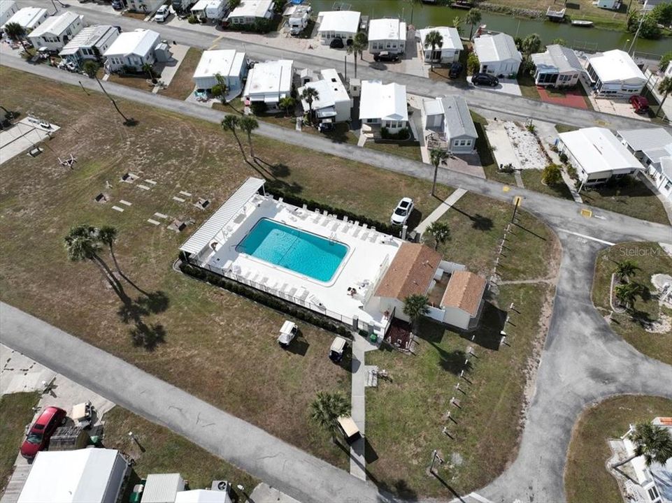 待售: $159,900 (1 贝兹, 1 浴室, 428 平方英尺)