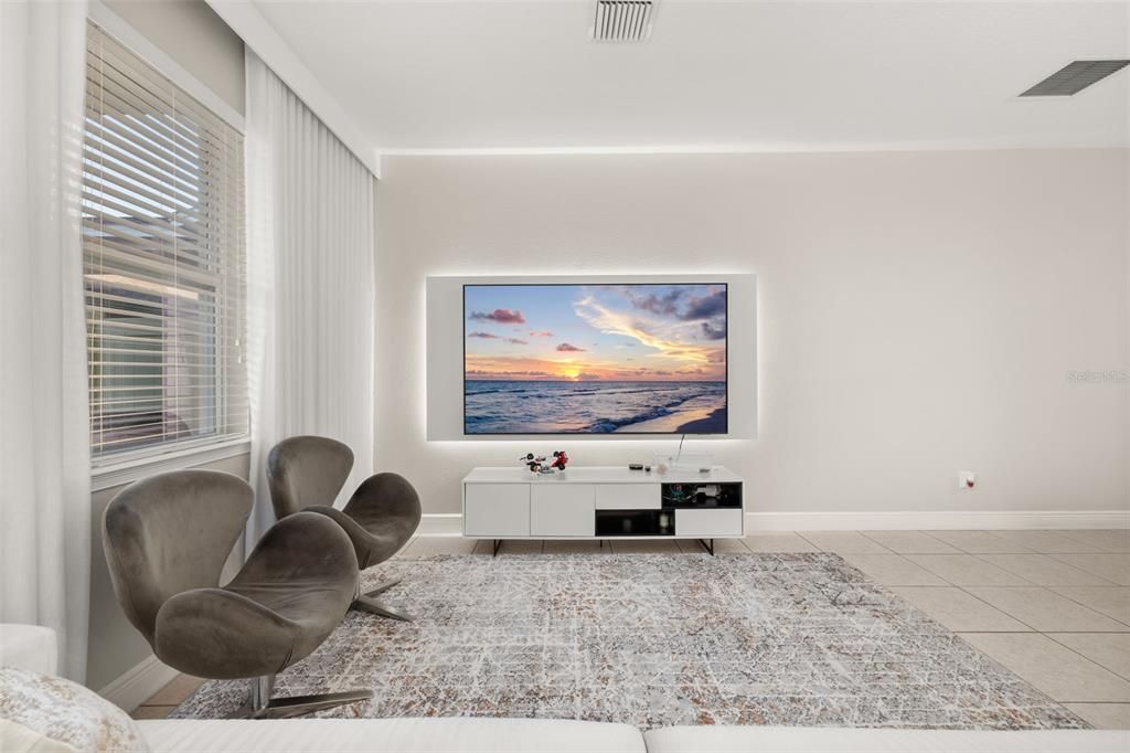 For Sale: $459,000 (3 beds, 2 baths, 1919 Square Feet)