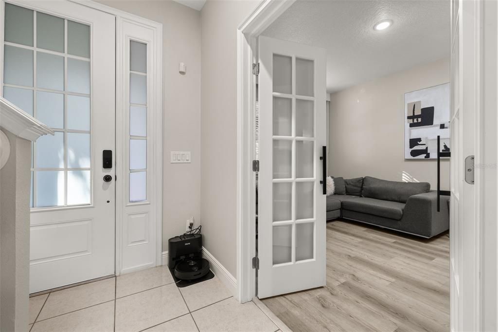 For Sale: $459,000 (3 beds, 2 baths, 1919 Square Feet)