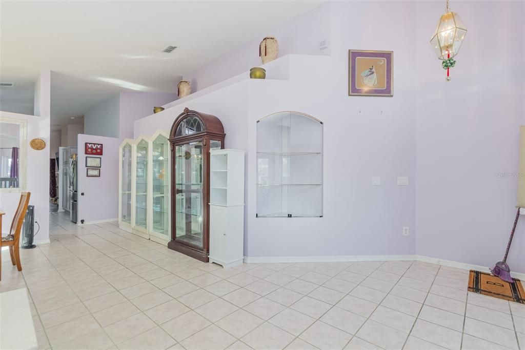 For Sale: $459,999 (3 beds, 2 baths, 1939 Square Feet)