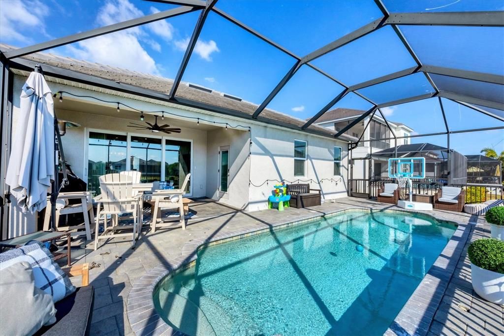 En Renta: $6,500 (3 camas, 3 baños, 2182 Pies cuadrados)