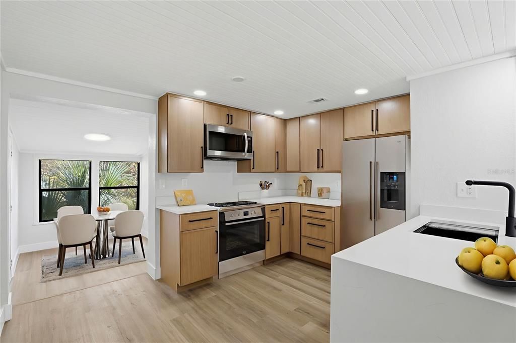 待售: $269,000 (3 贝兹, 2 浴室, 1276 平方英尺)