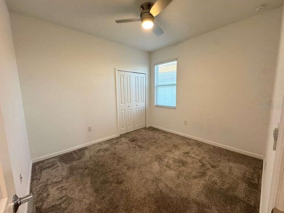 En Renta: $2,400 (4 camas, 3 baños, 2080 Pies cuadrados)