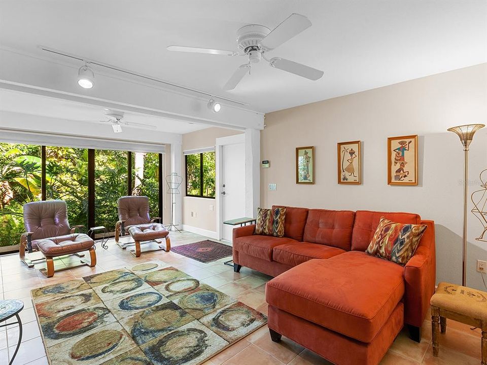 En Venta: $1,498,000 (3 camas, 4 baños, 3308 Pies cuadrados)