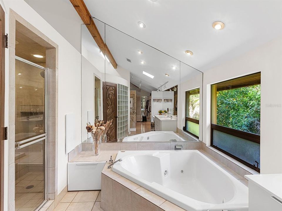 En Venta: $1,498,000 (3 camas, 4 baños, 3308 Pies cuadrados)