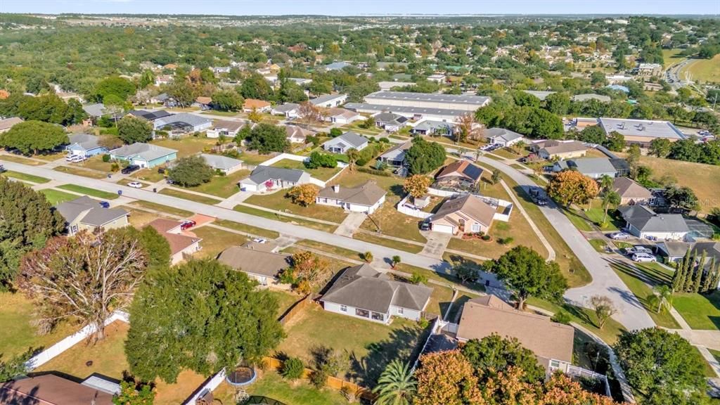 Activo con contrato: $359,000 (3 camas, 2 baños, 1348 Pies cuadrados)