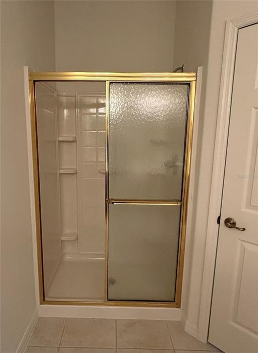 For Sale: $299,000 (3 beds, 2 baths, 2024 Square Feet)