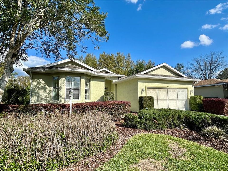 For Sale: $299,000 (3 beds, 2 baths, 2024 Square Feet)