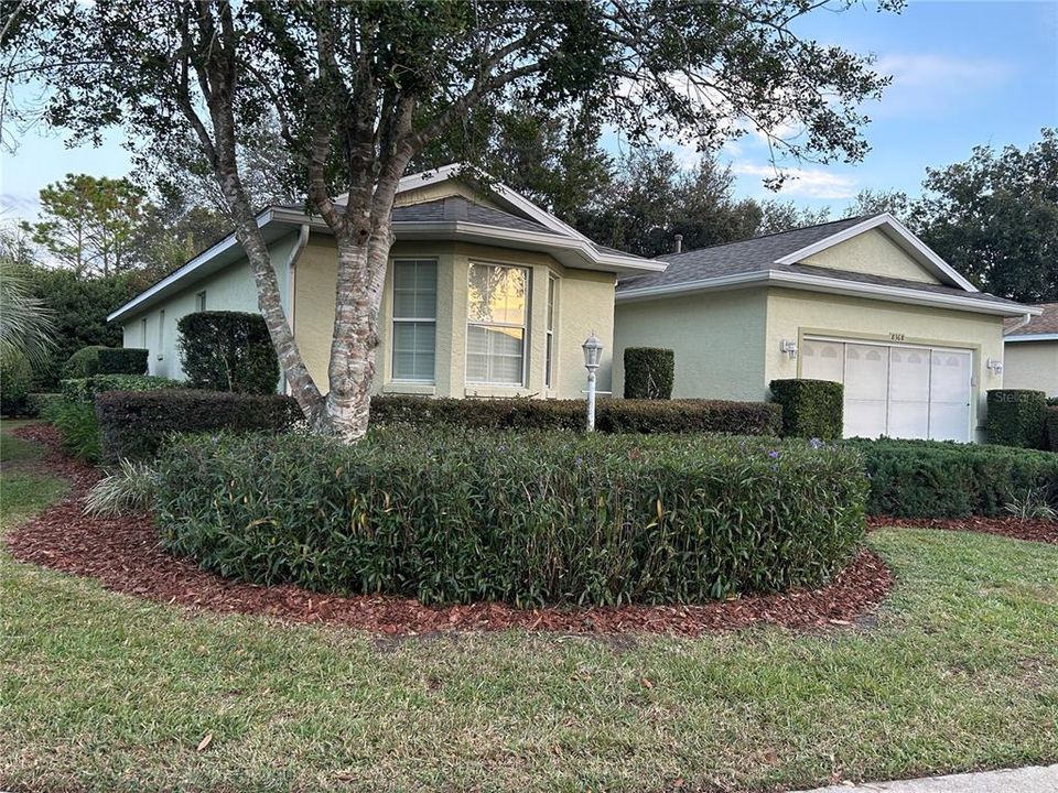 For Sale: $299,000 (3 beds, 2 baths, 2024 Square Feet)