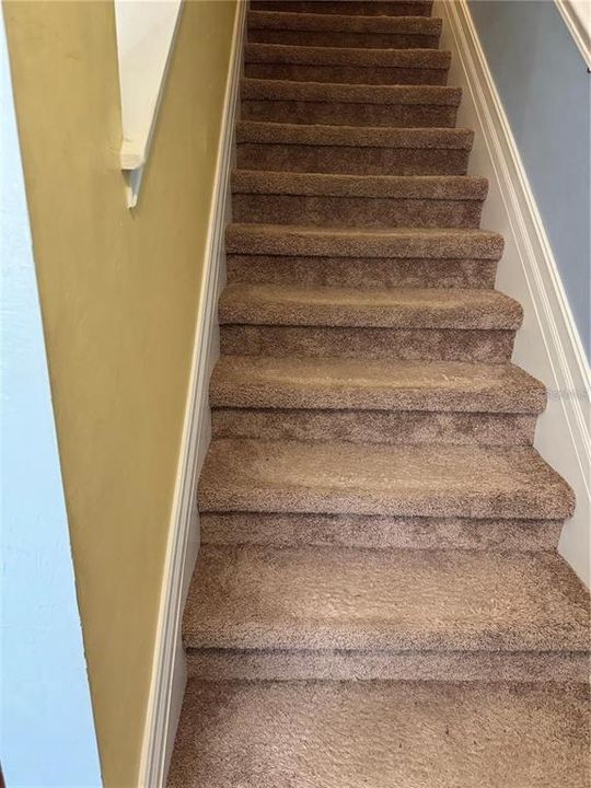 待售: $450,000 (4 贝兹, 2 浴室, 2490 平方英尺)