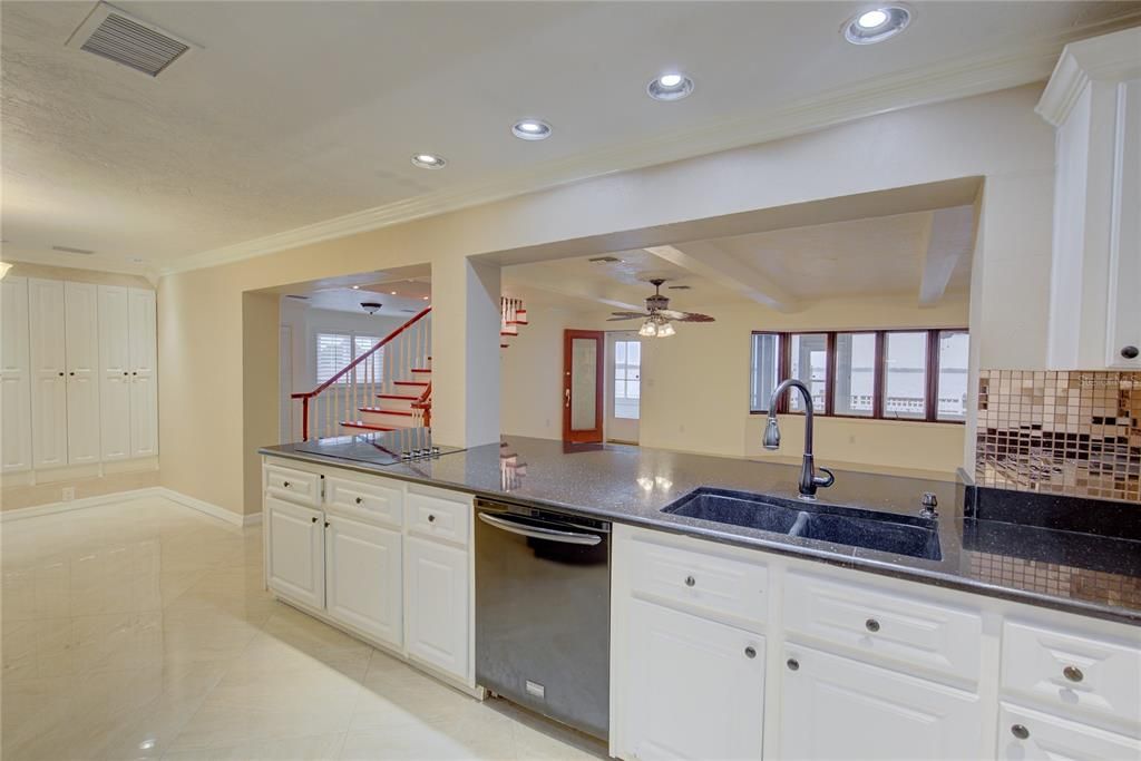 For Rent: $4,900 (4 beds, 3 baths, 3347 Square Feet)