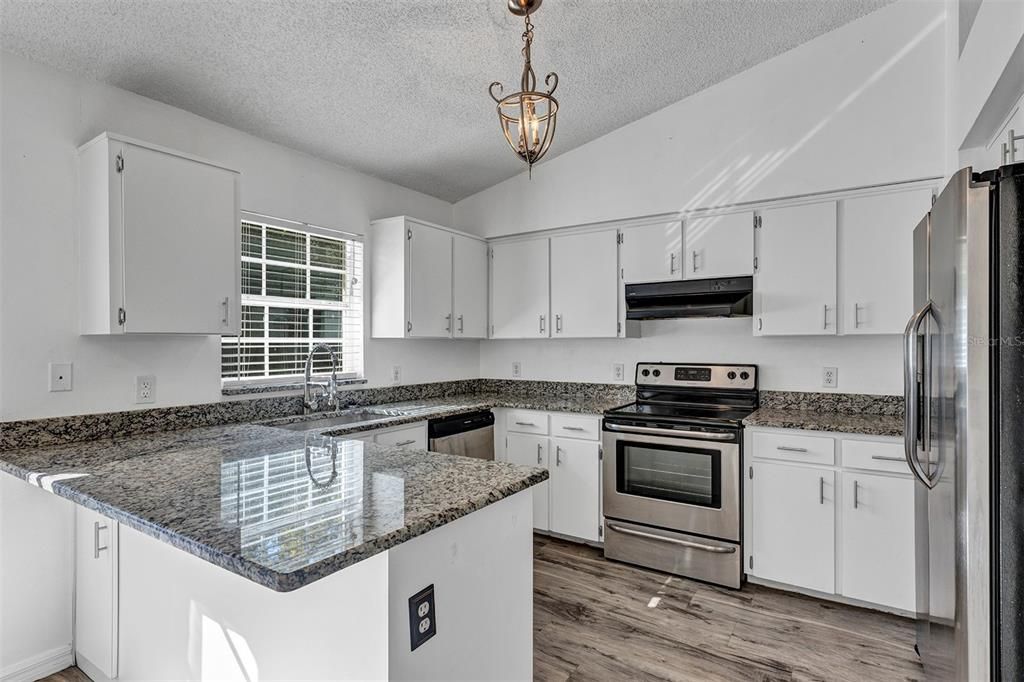 En Venta: $284,500 (3 camas, 1 baños, 1107 Pies cuadrados)