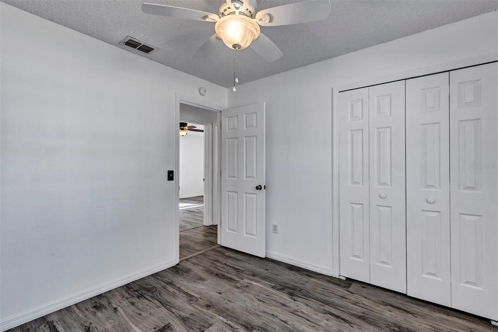 En Venta: $284,500 (3 camas, 1 baños, 1107 Pies cuadrados)