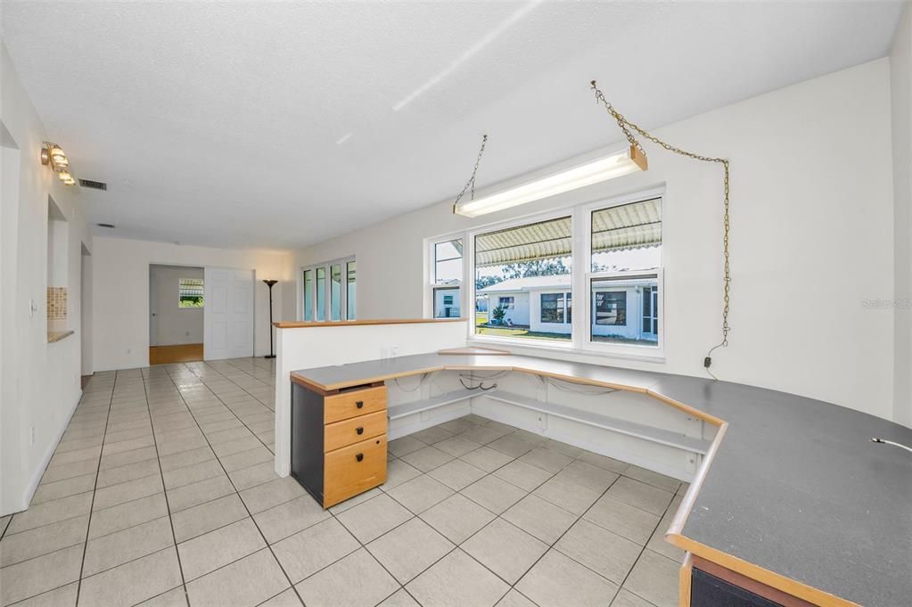 For Sale: $419,900 (2 beds, 2 baths, 1767 Square Feet)