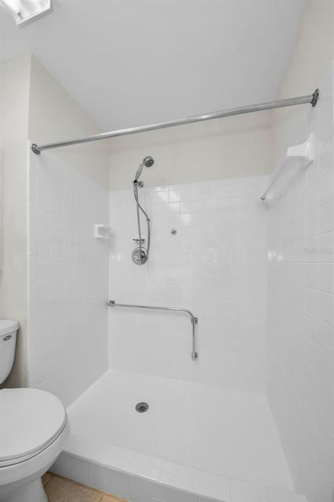 For Sale: $419,900 (2 beds, 2 baths, 1767 Square Feet)