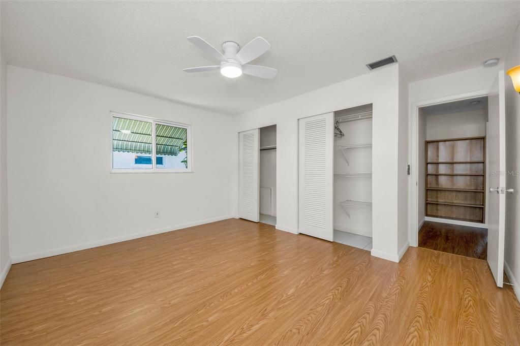 For Sale: $419,900 (2 beds, 2 baths, 1767 Square Feet)