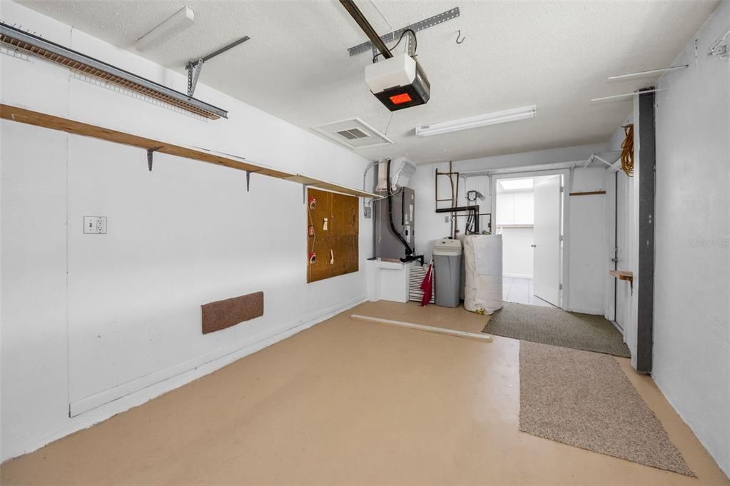 For Sale: $419,900 (2 beds, 2 baths, 1767 Square Feet)