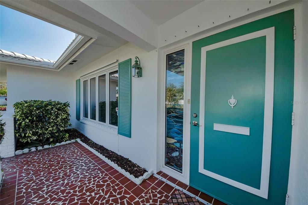 For Sale: $419,900 (2 beds, 2 baths, 1767 Square Feet)