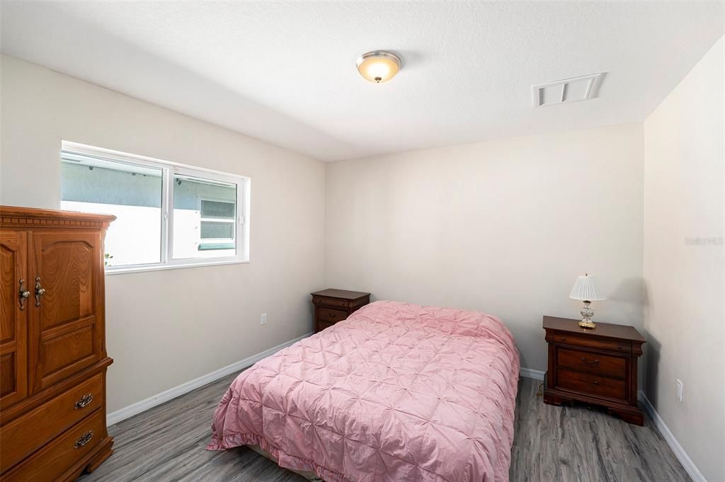 На продажу: $485,000 (3 спален, 2 ванн, 1812 Квадратных фут)