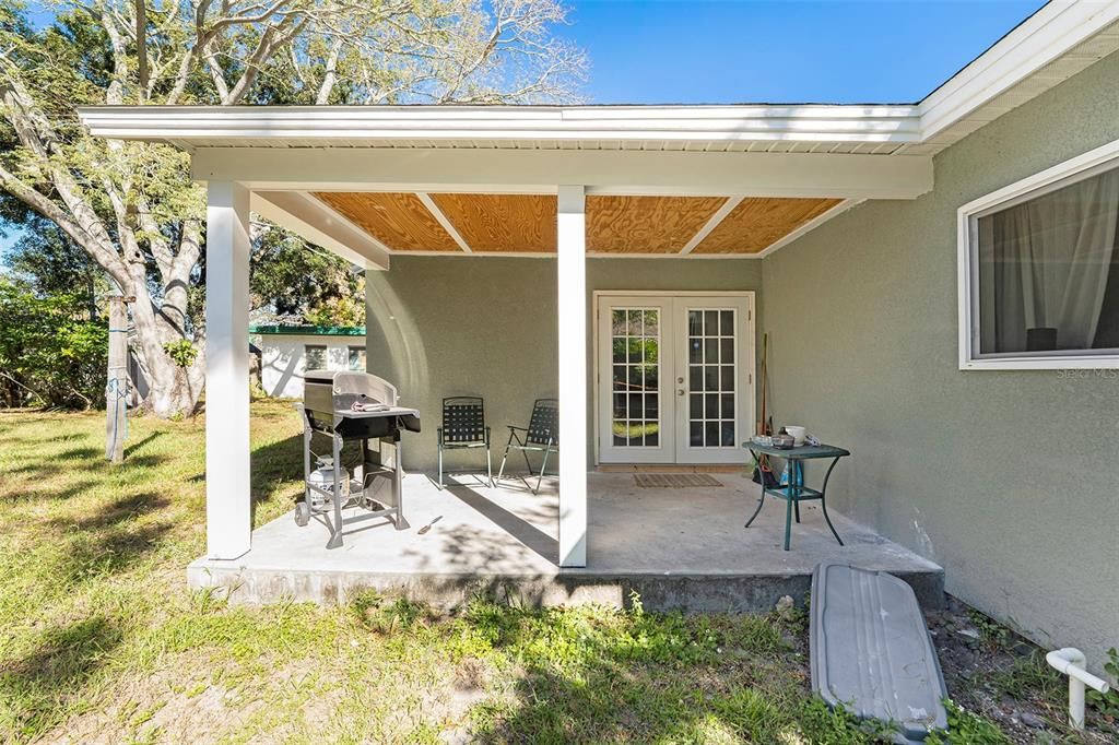 На продажу: $485,000 (3 спален, 2 ванн, 1812 Квадратных фут)