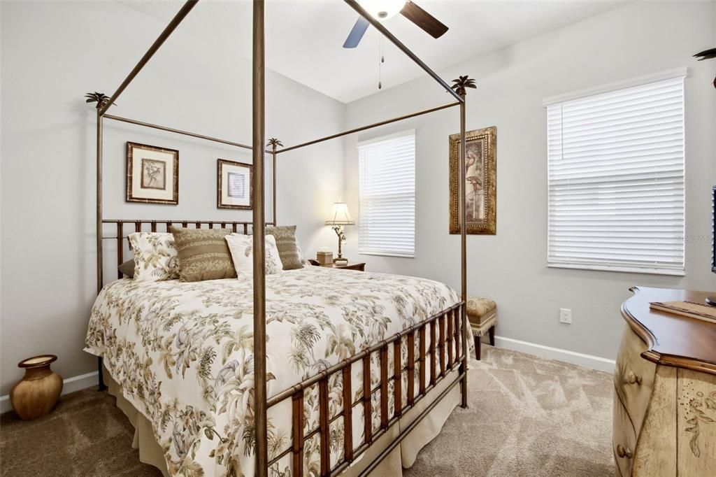 For Sale: $575,000 (3 beds, 2 baths, 2387 Square Feet)