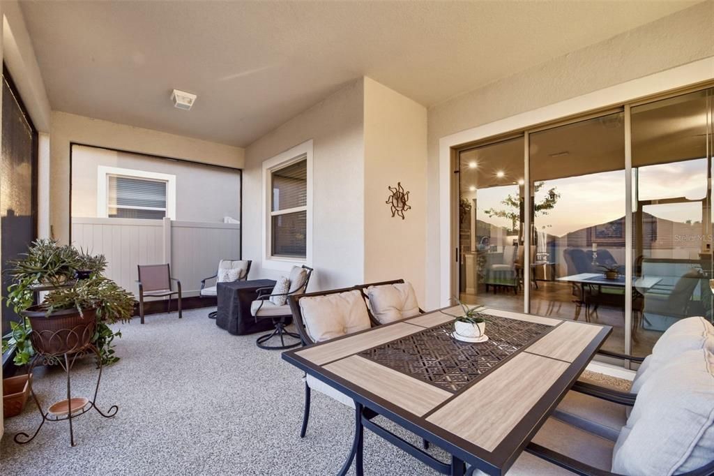 For Sale: $575,000 (3 beds, 2 baths, 2387 Square Feet)