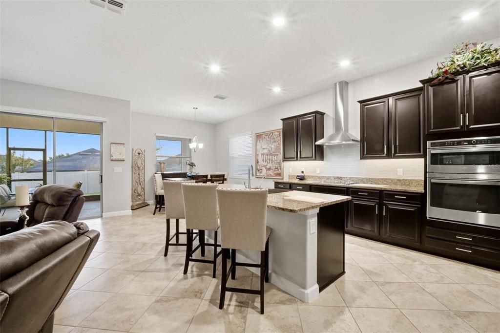 For Sale: $575,000 (3 beds, 2 baths, 2387 Square Feet)