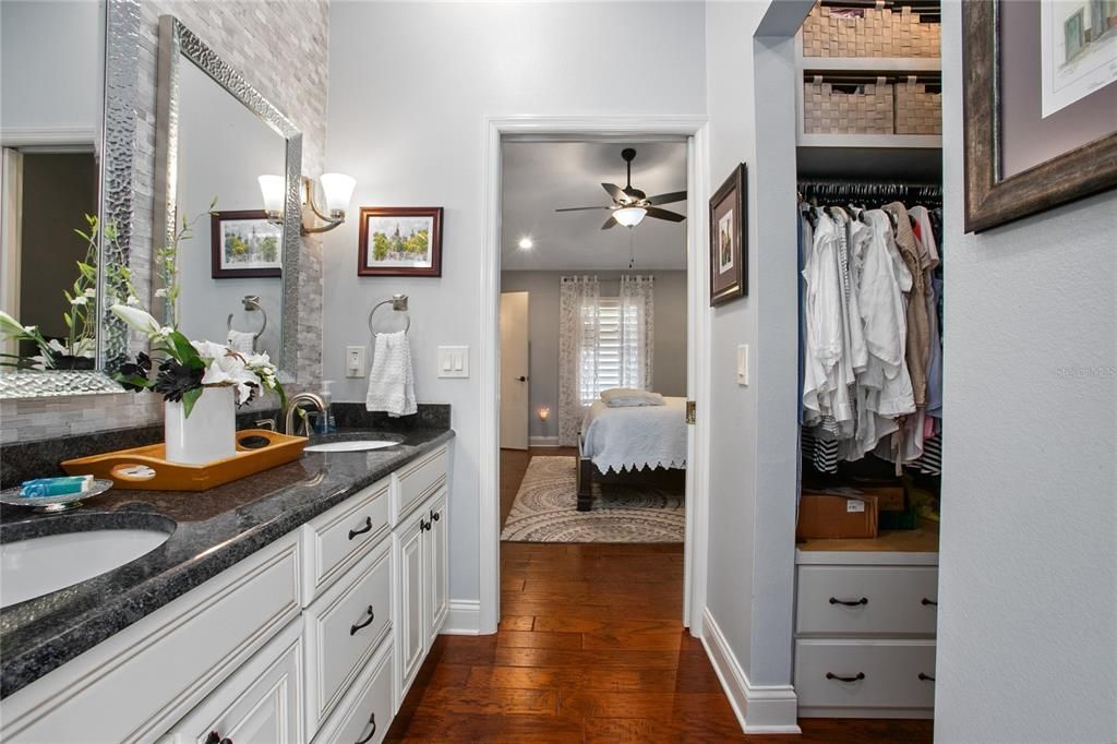 En Venta: $475,000 (3 camas, 2 baños, 1640 Pies cuadrados)