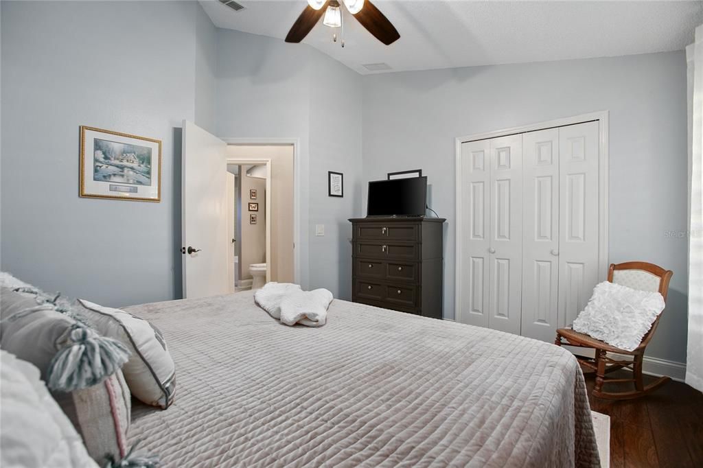 En Venta: $475,000 (3 camas, 2 baños, 1640 Pies cuadrados)